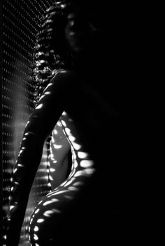 آموزش نقاشی سیاه قلم